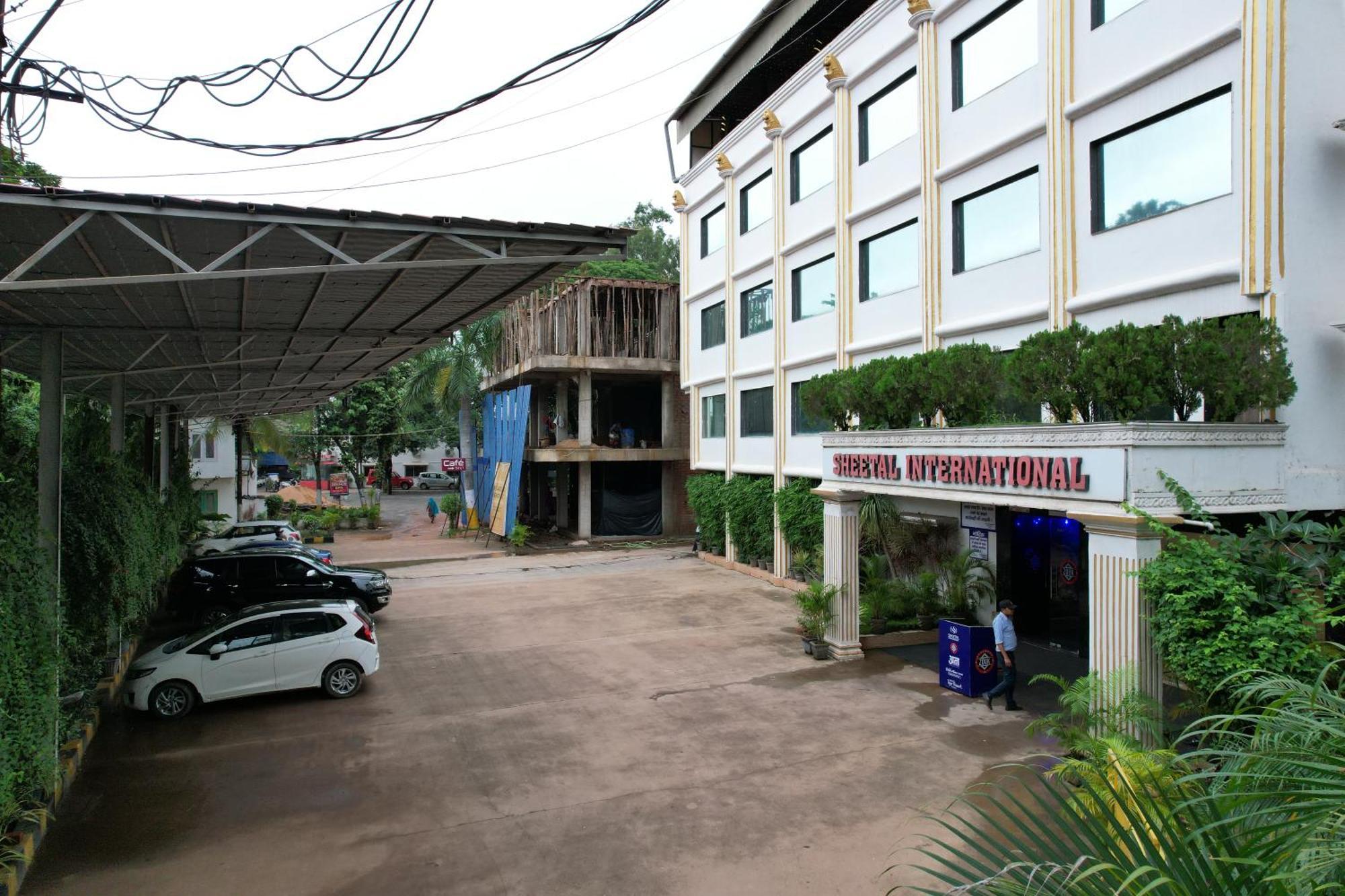 Sheetal International 호텔 Rāipur 외부 사진