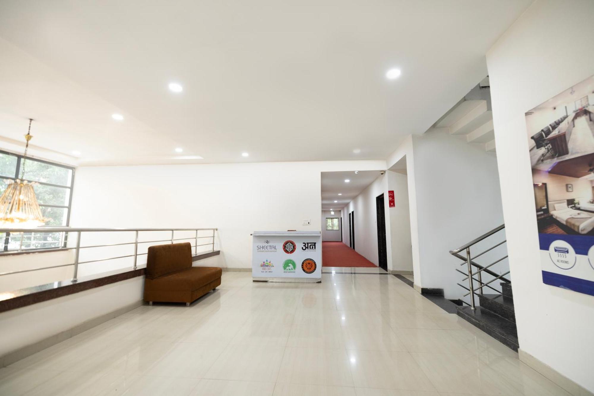 Sheetal International 호텔 Rāipur 외부 사진